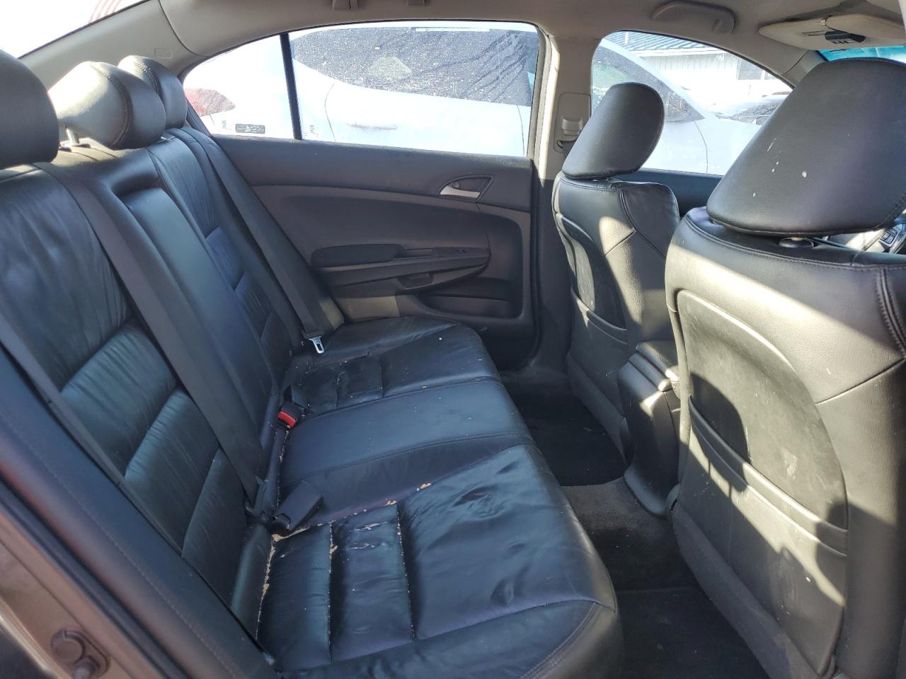 2011 Honda Accord - Image 10