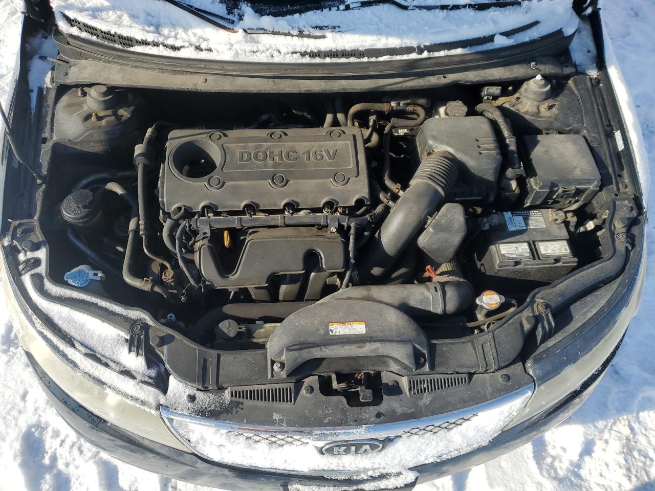 2010 Kia Forte - Image 11