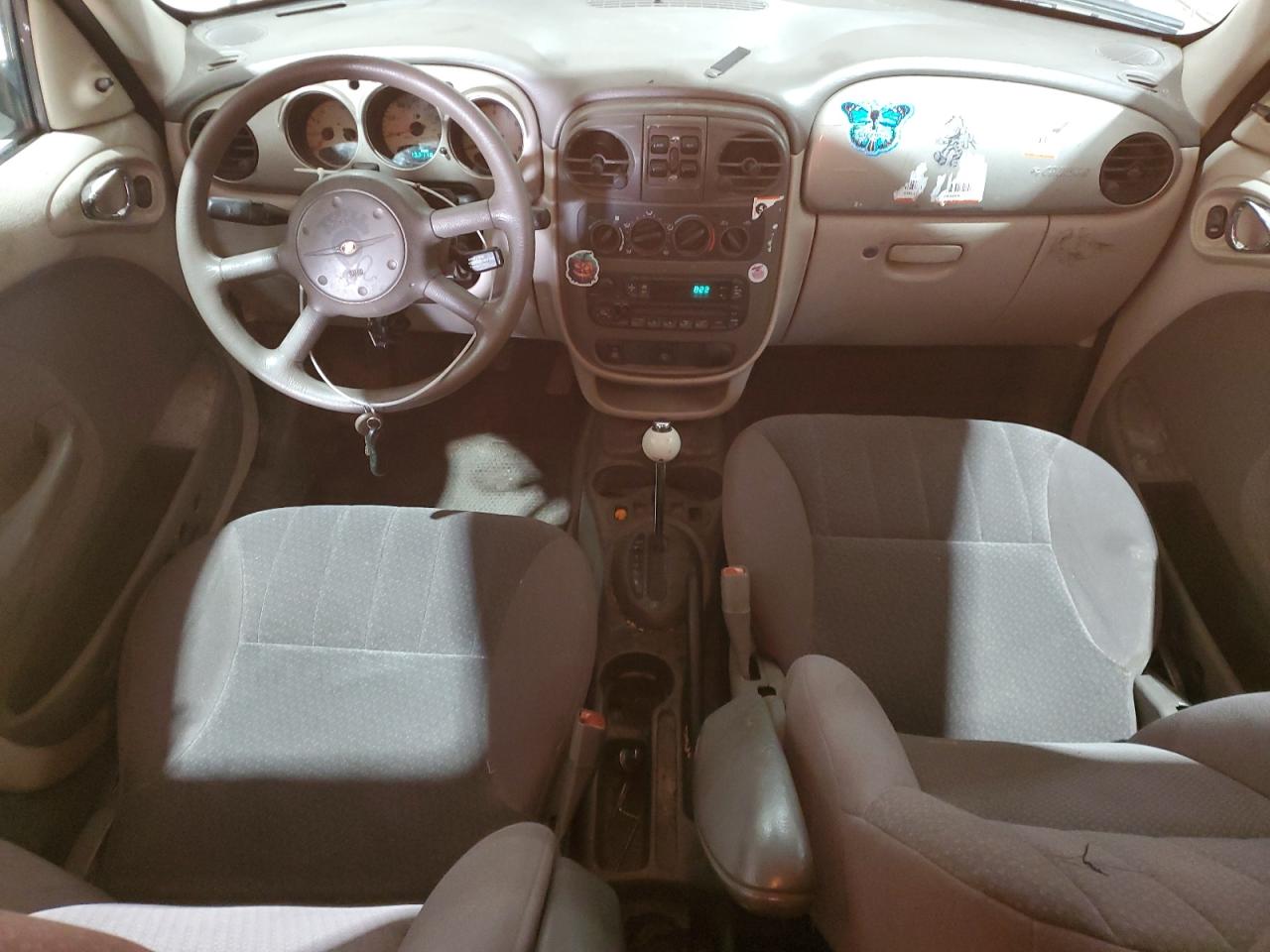 2004 Chrysler PT Cruiser - Image 8