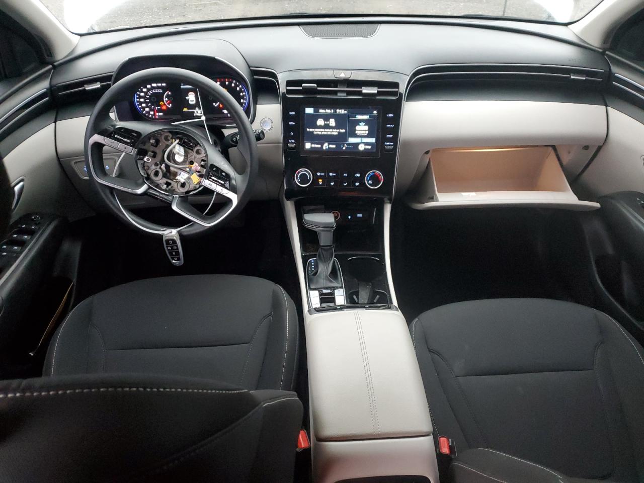 2023 Hyundai Tucson - Image 8