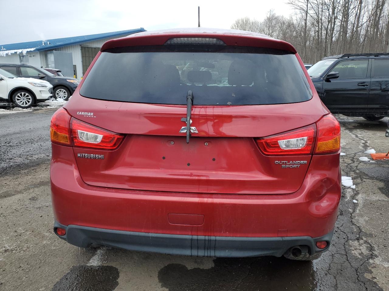 2015 Mitsubishi Outlander - Image 6