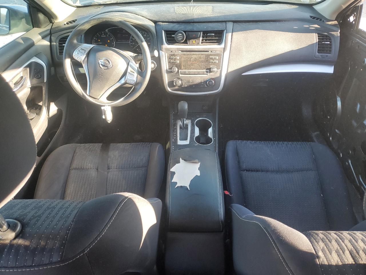 2016 Nissan Altima - Image 8