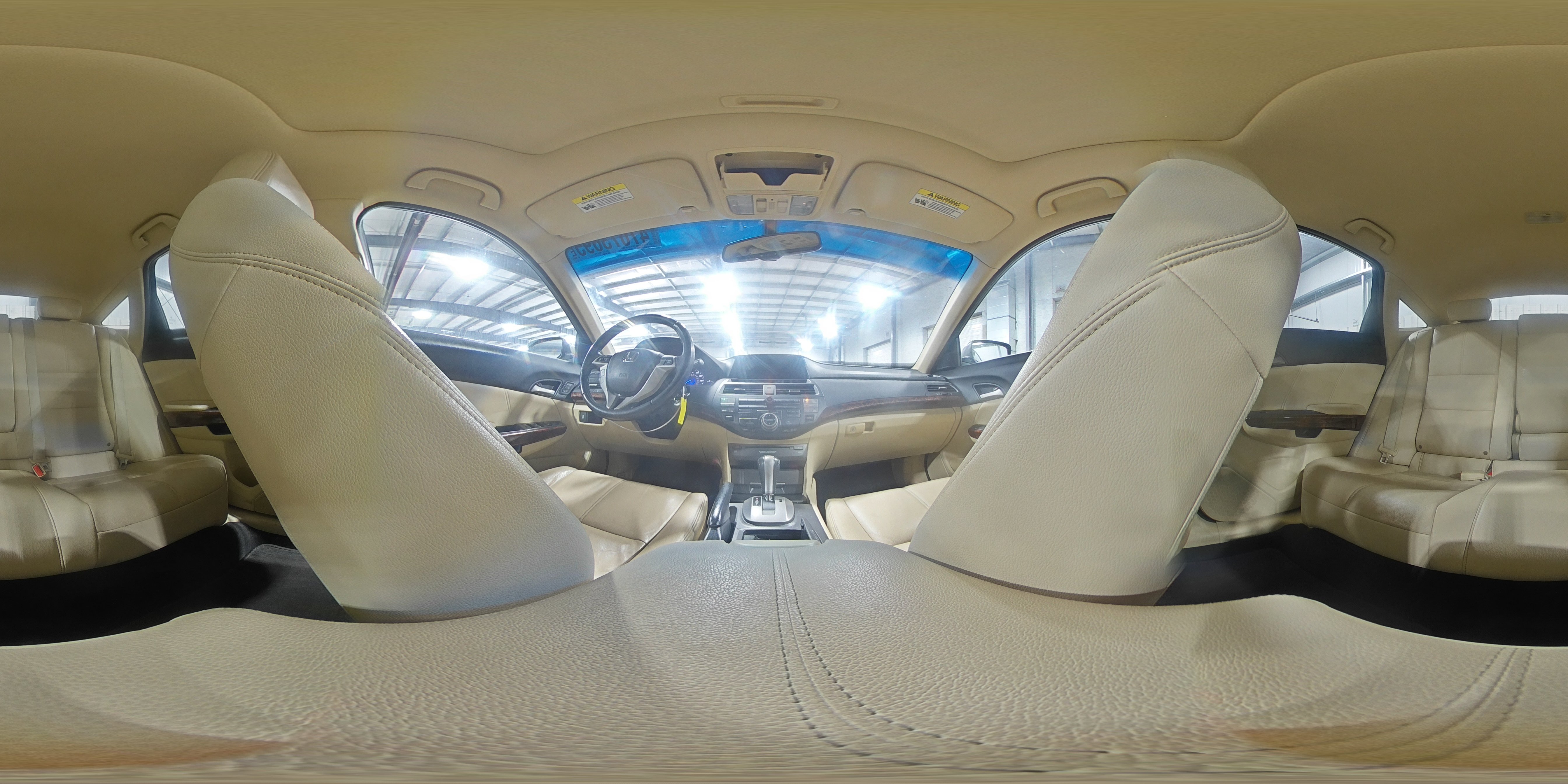 2012 Honda Crosstour - Image 14