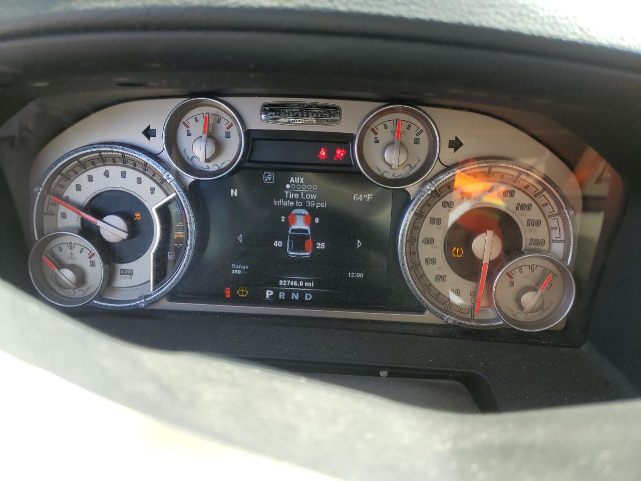 2014 RAM 1500 - Image 9