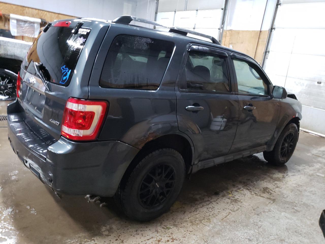 2009 Ford Escape - Image 3