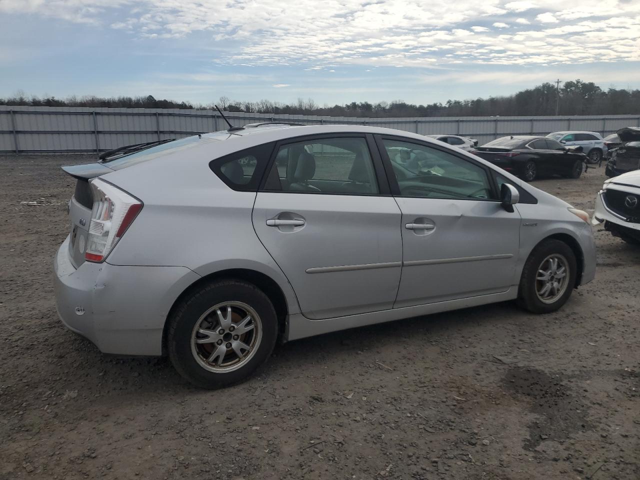 2010 Toyota Prius - Image 3