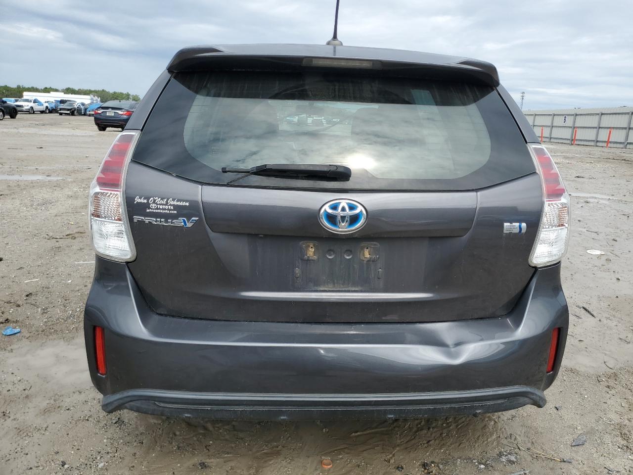 2016 Toyota Prius - Image 6