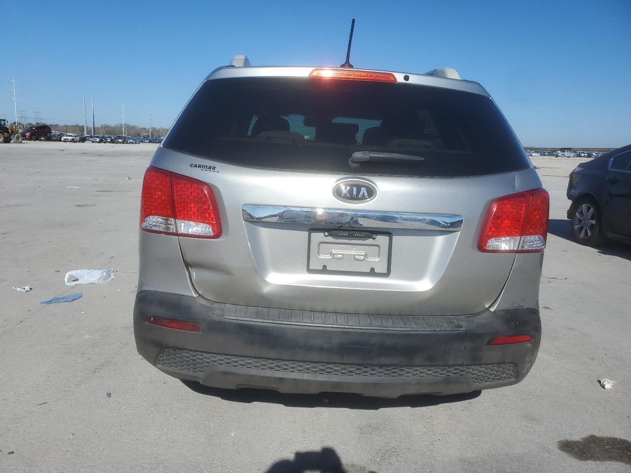 2013 Kia Sorento - Image 6