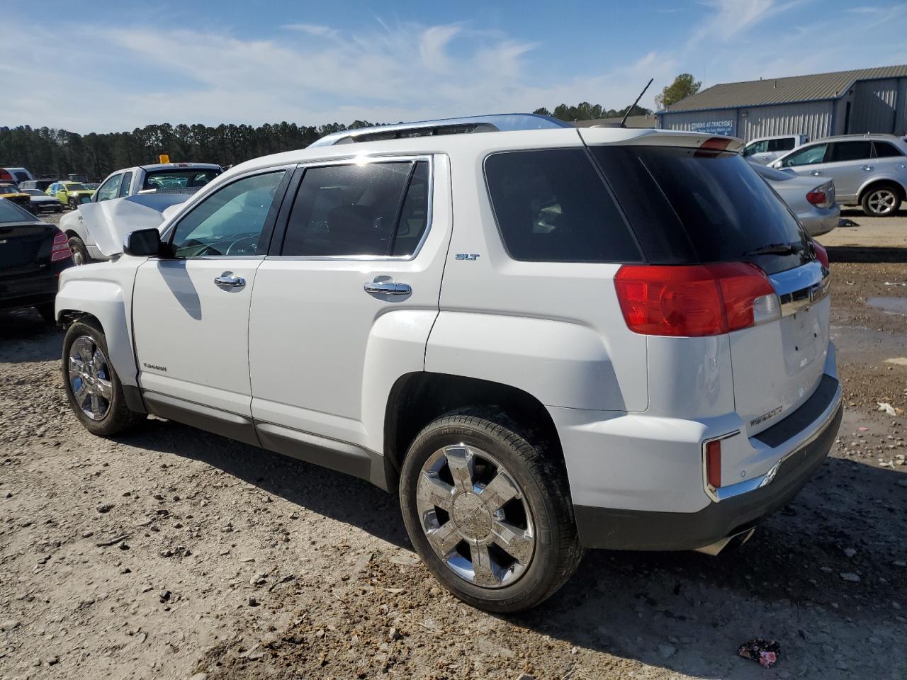 2016 GMC Terrain - Image 2