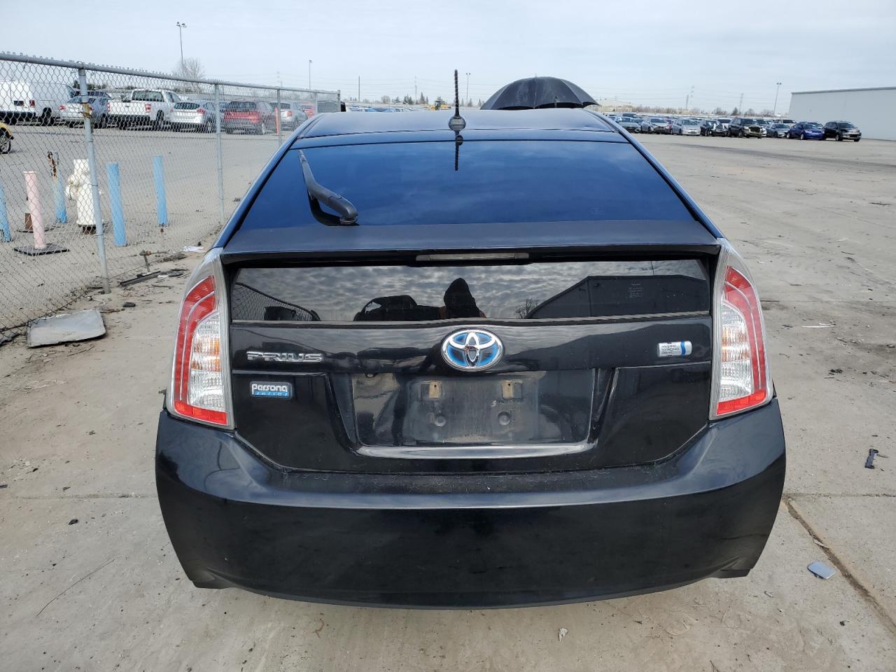 2013 Toyota Prius - Image 6