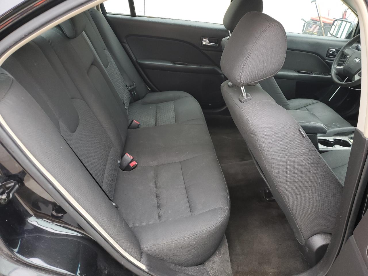 2011 Ford Fusion - Image 10