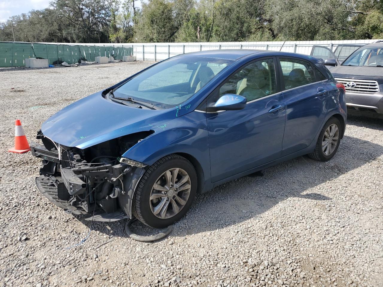 2015 Hyundai Elantra - Image 1