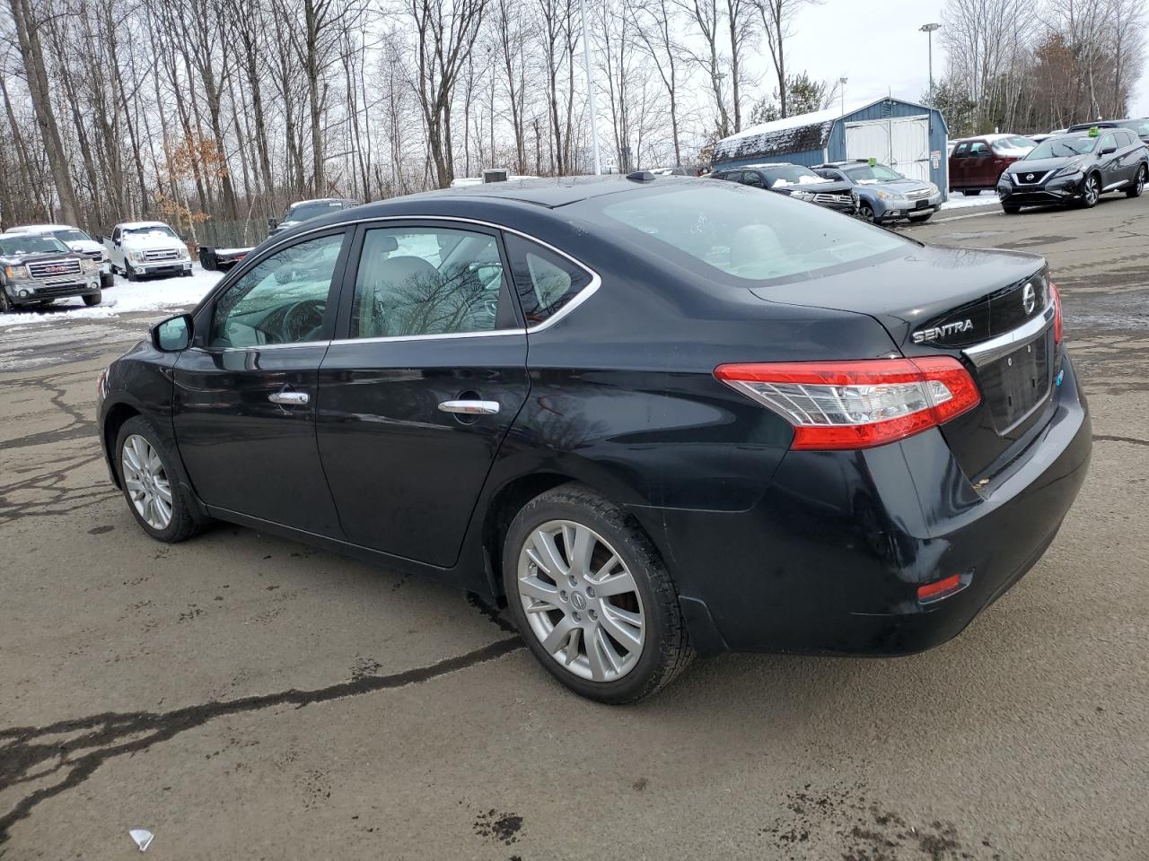 2013 Nissan Sentra - Image 2