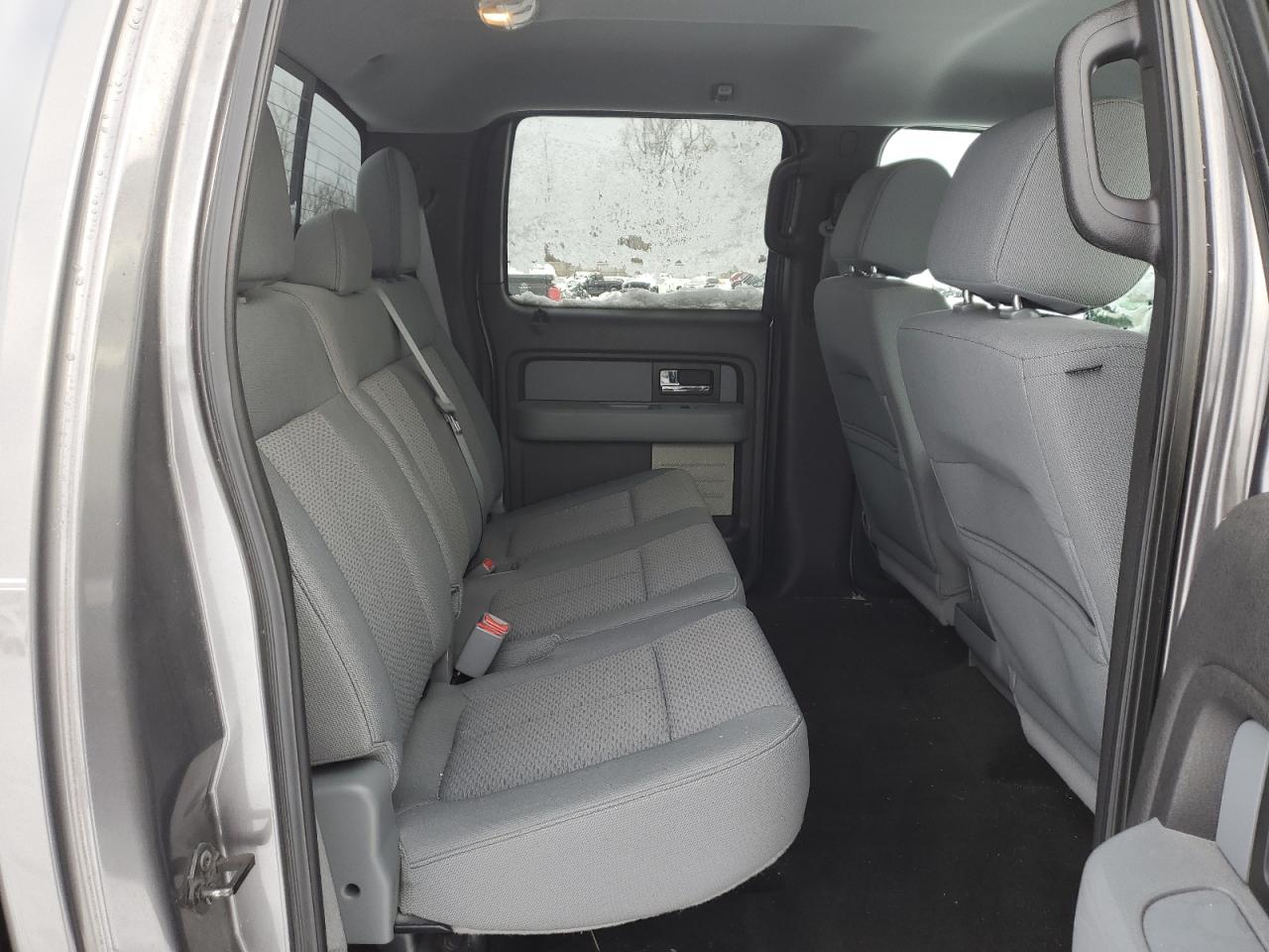 2013 Ford F-150 - Image 11