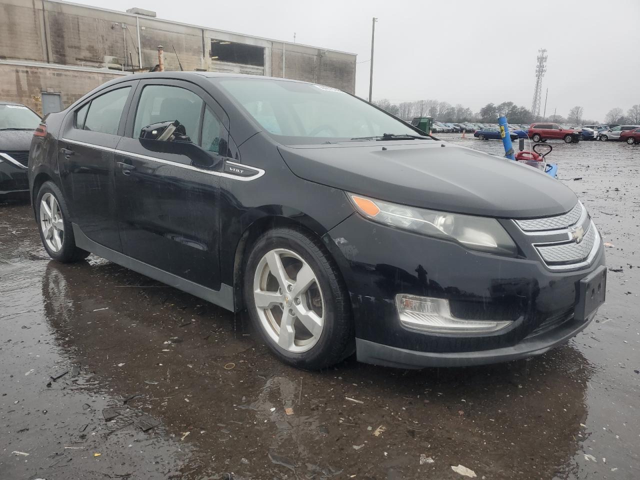 2011 Chevrolet Volt - Image 4