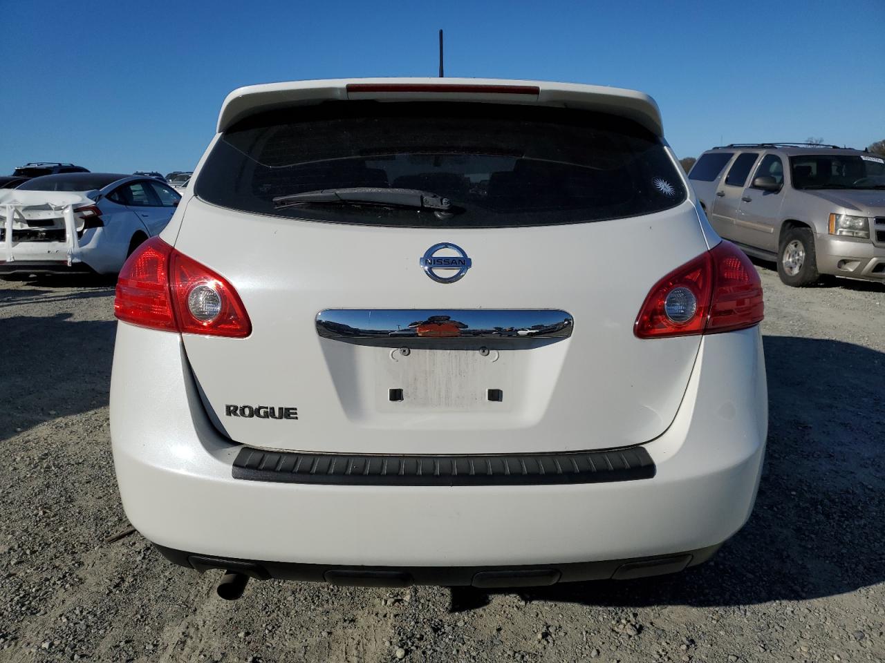 2013 Nissan Rogue - Image 6