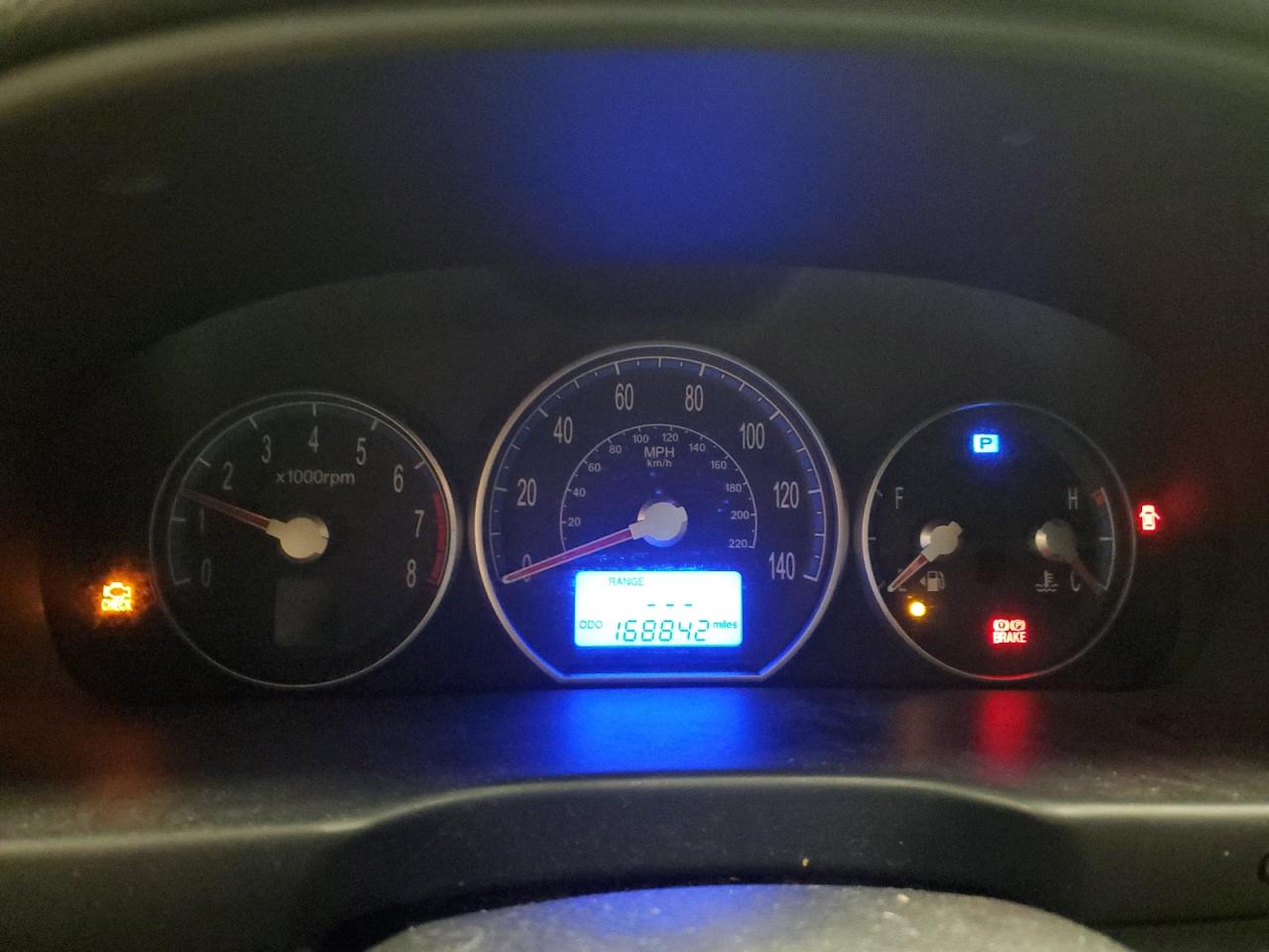 2008 Hyundai Santa Fe - Image 9