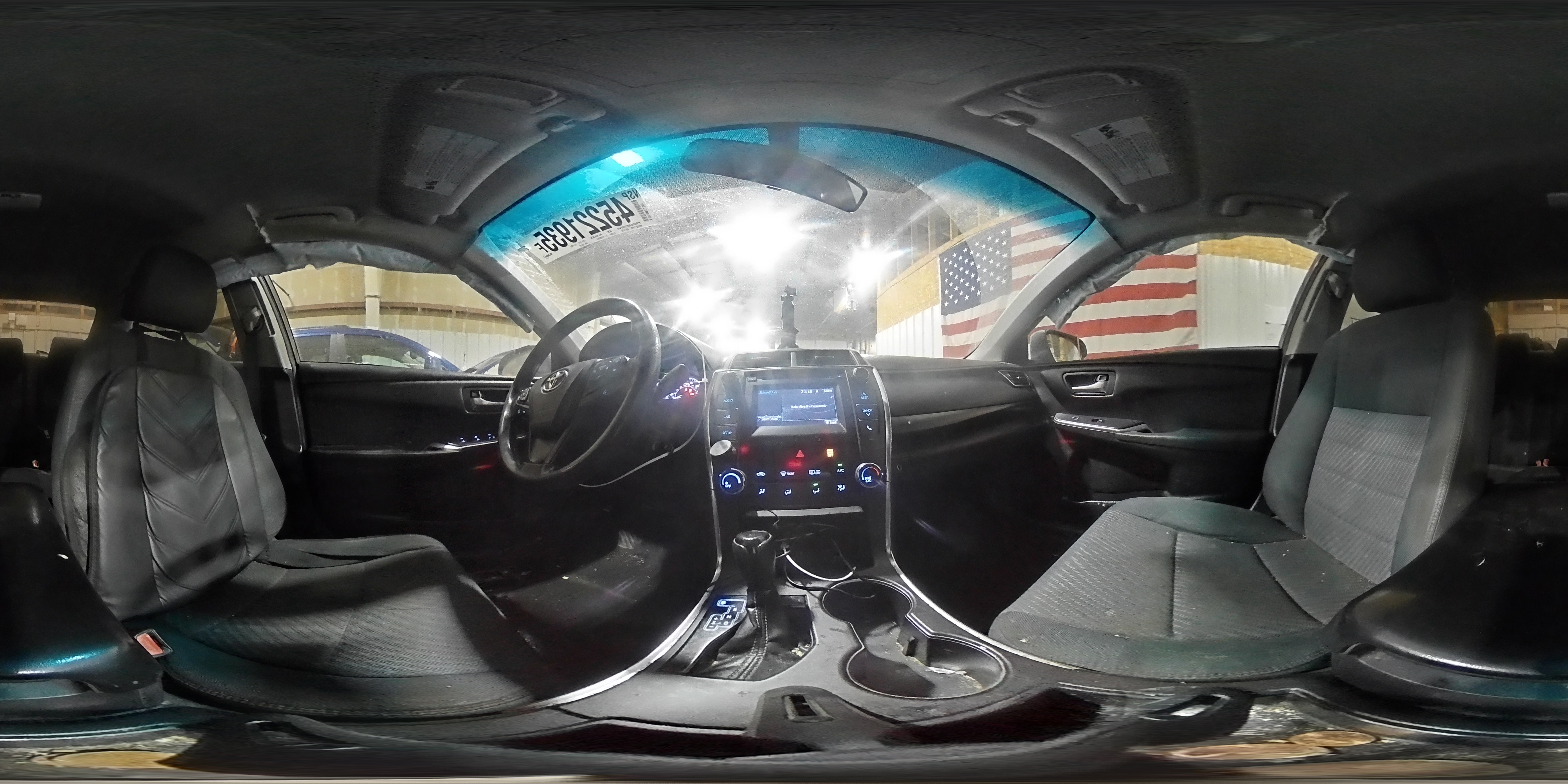 2016 Toyota Camry - Image 13
