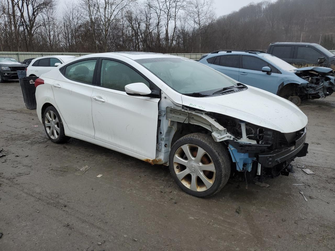2012 Hyundai Elantra - Image 4