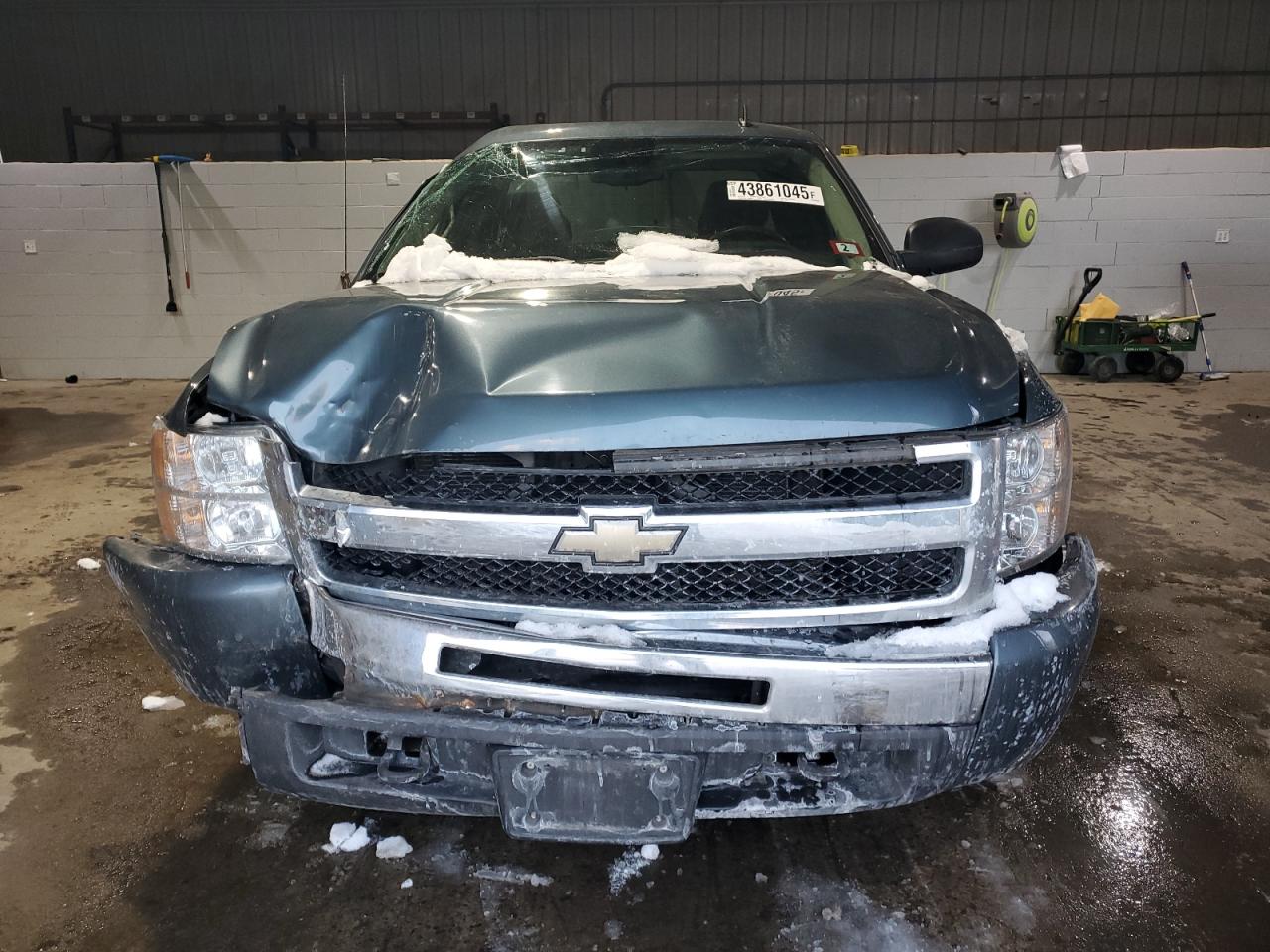 2009 Chevrolet Silverado - Image 5