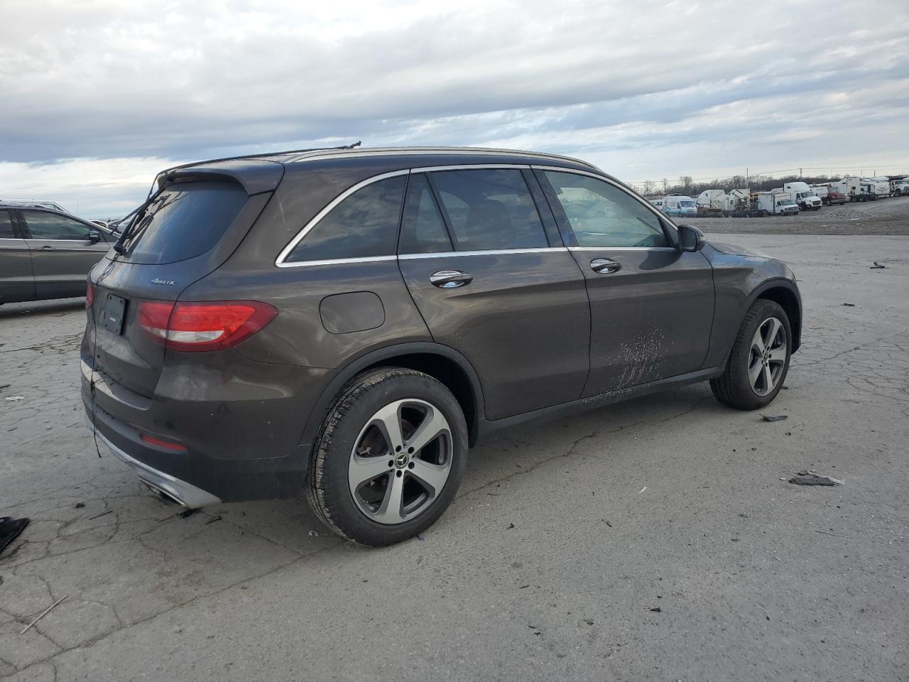 2018 Mercedes-Benz GLC - Image 3