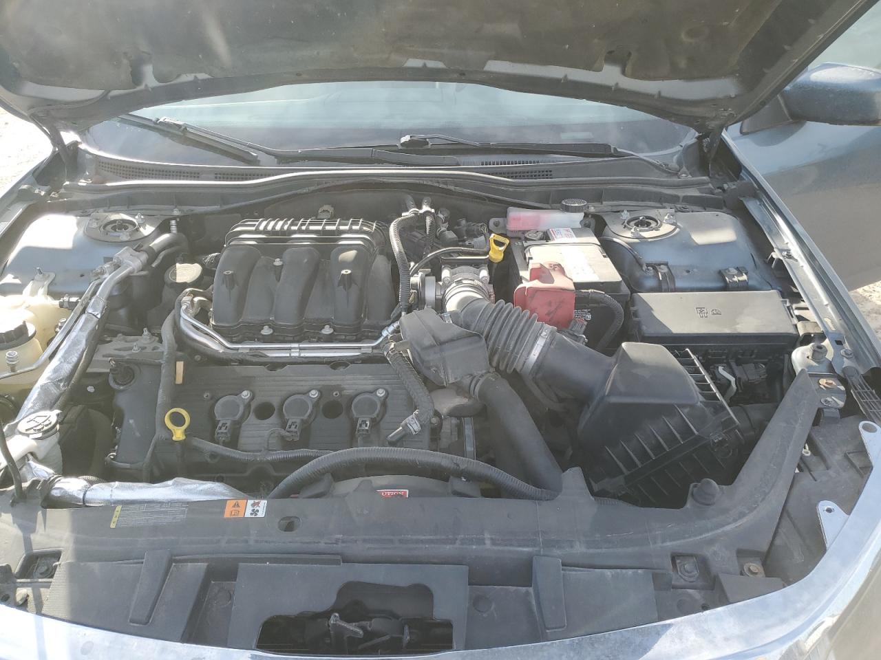 2011 Ford Fusion - Image 11