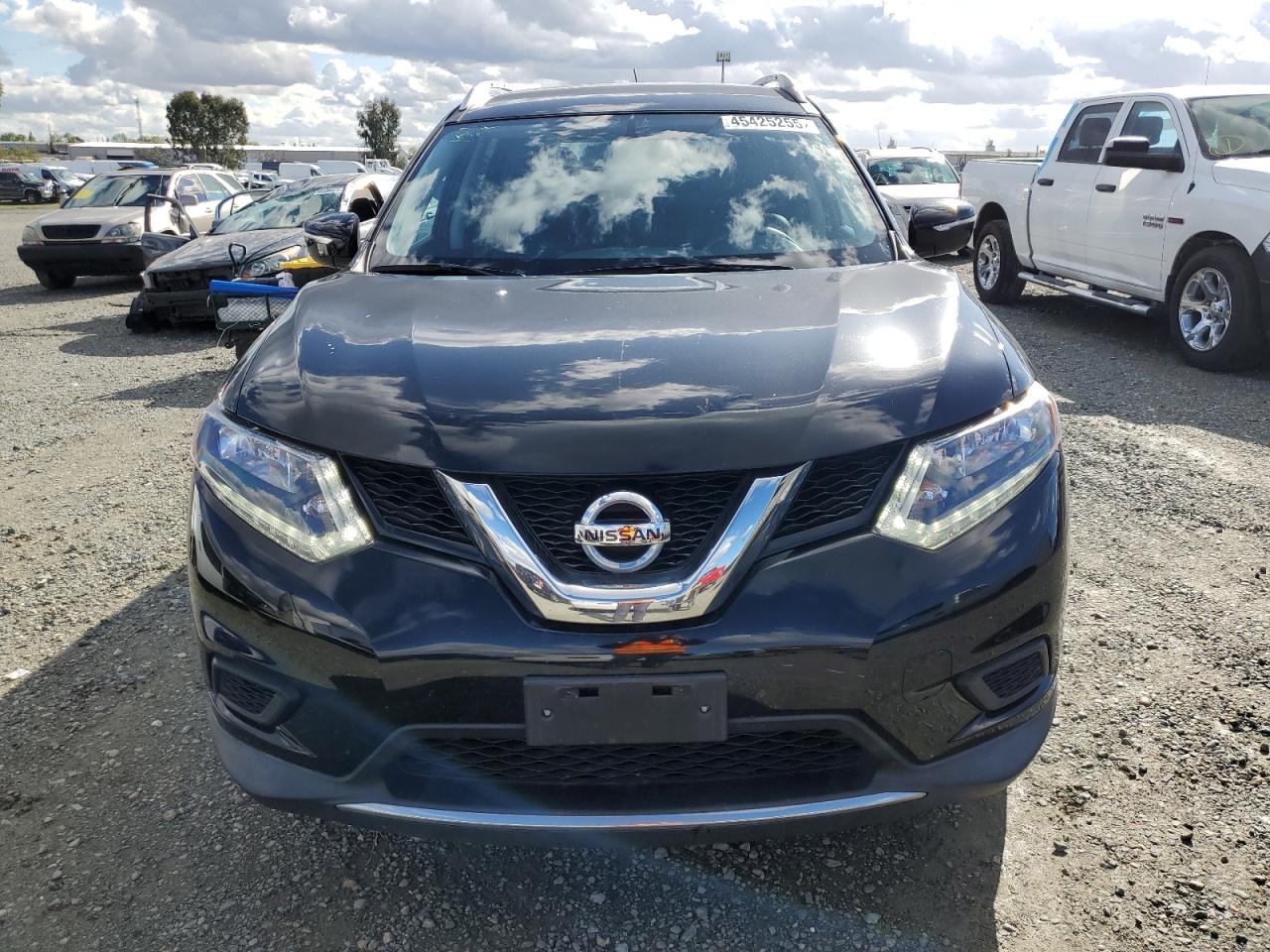 2015 Nissan Rogue - Image 5