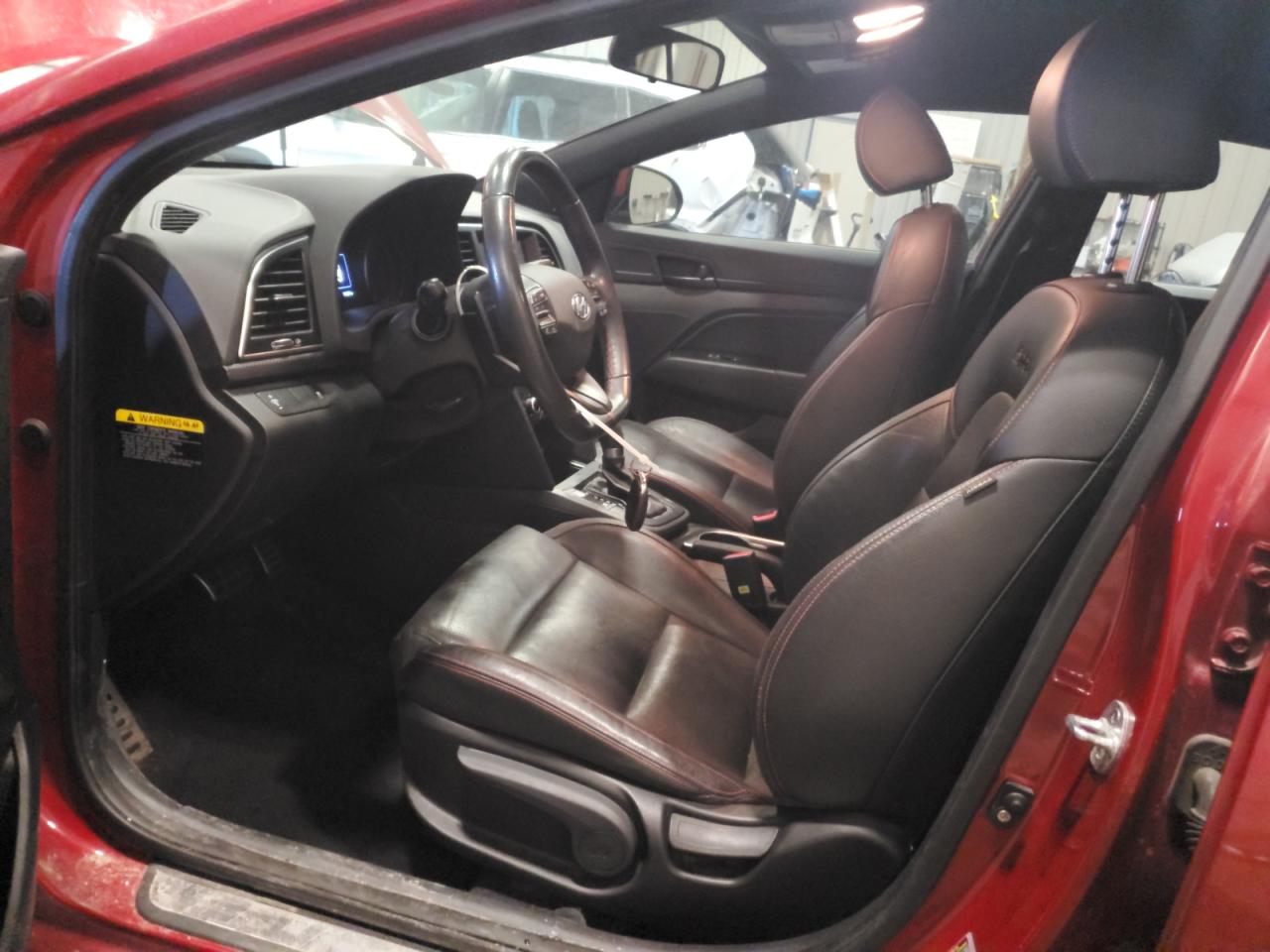 2017 Hyundai Elantra - Image 7