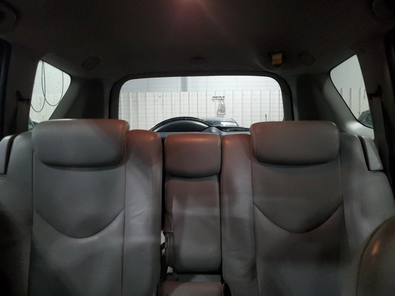 2011 Toyota RAV 4 - Image 10