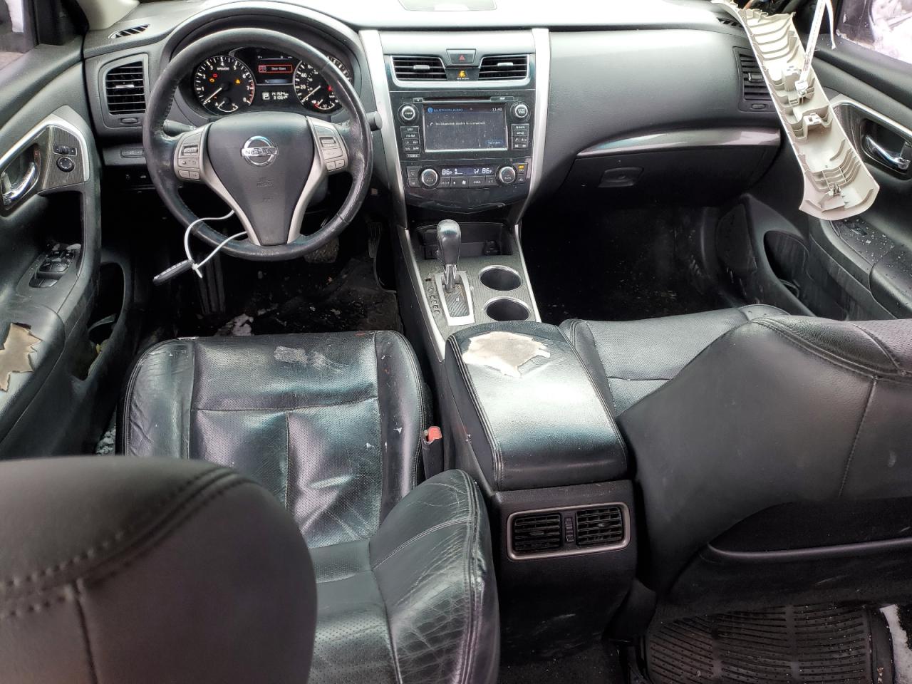2015 Nissan Altima - Image 8