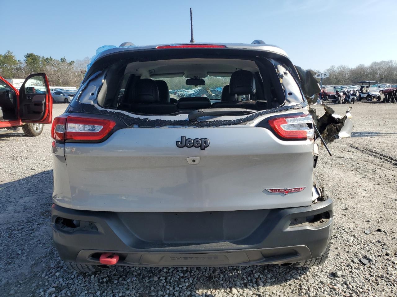 2017 Jeep Cherokee - Image 6