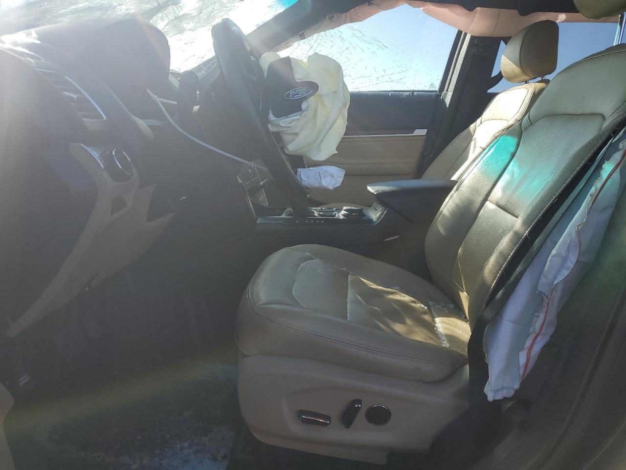 2016 Ford Explorer - Image 7