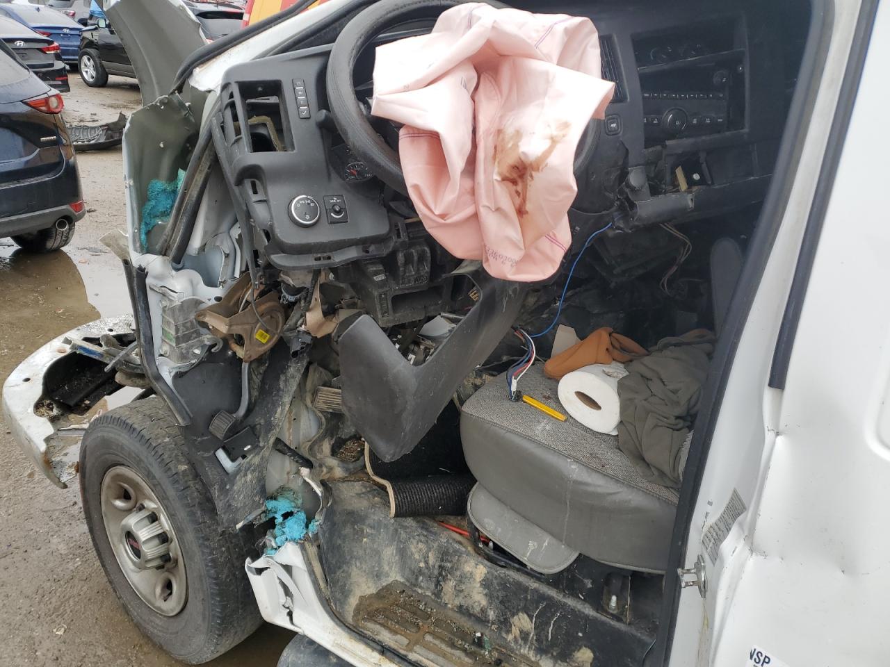 2016 GMC Savana G2500 VIN: 1GTW7AFF3G1902217 Lot: 86227395