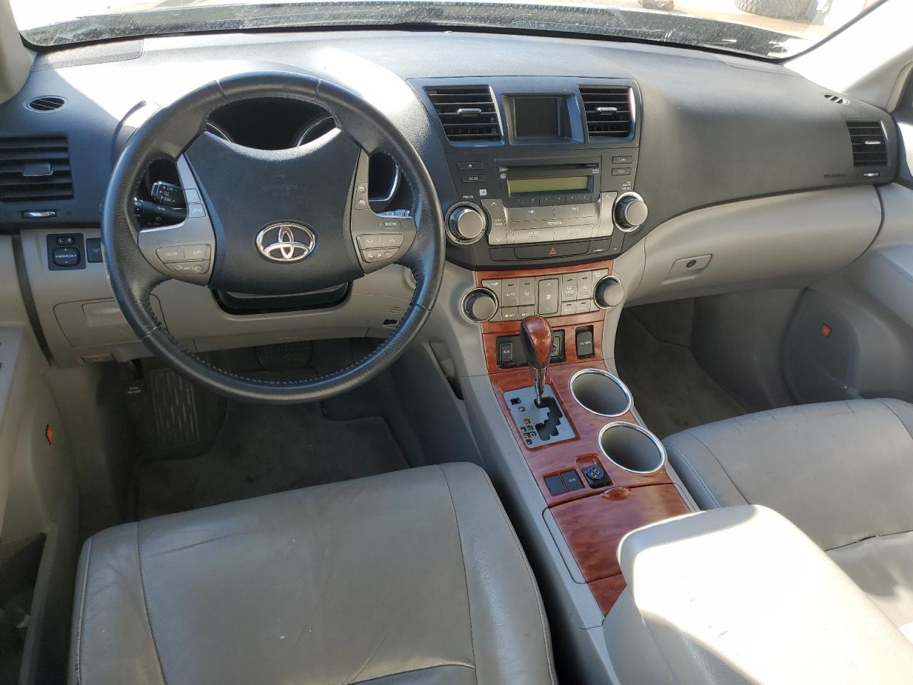 2008 Toyota Highlander - Image 8