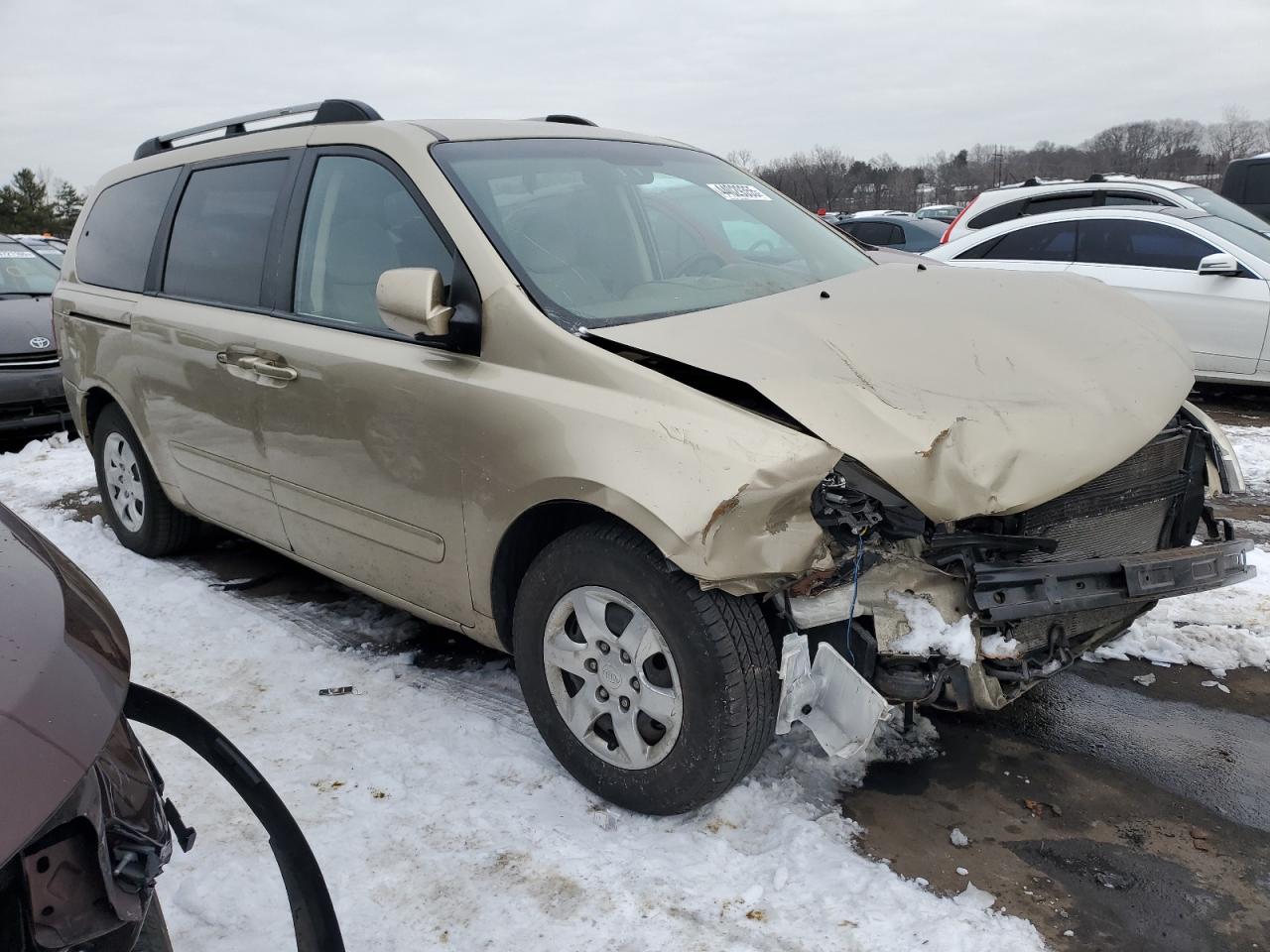 2008 Kia Sedona - Image 4