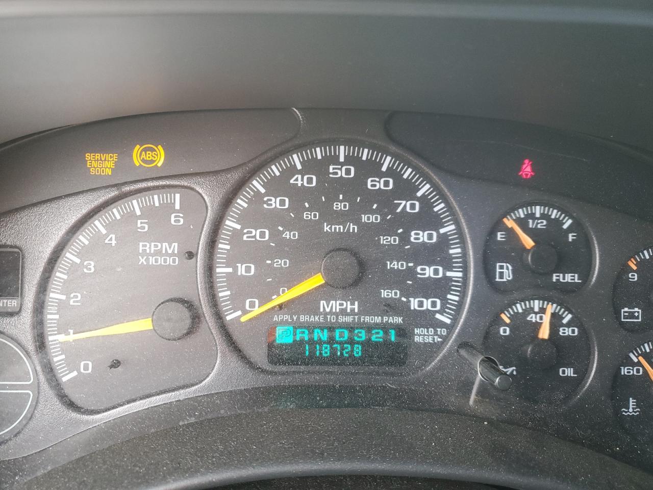 2000 GMC Sierra - Image 9