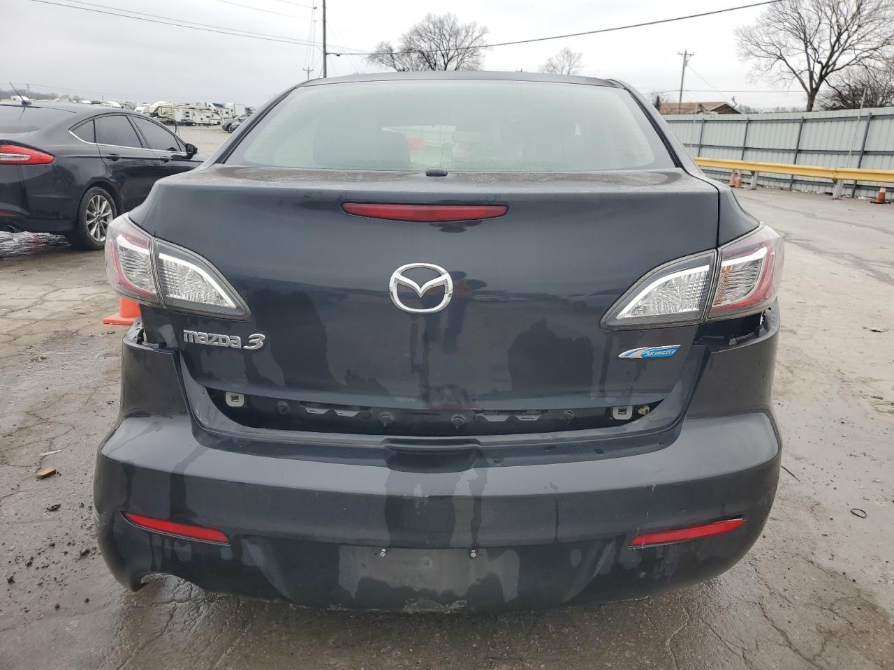 2012 Mazda 3 - Image 6