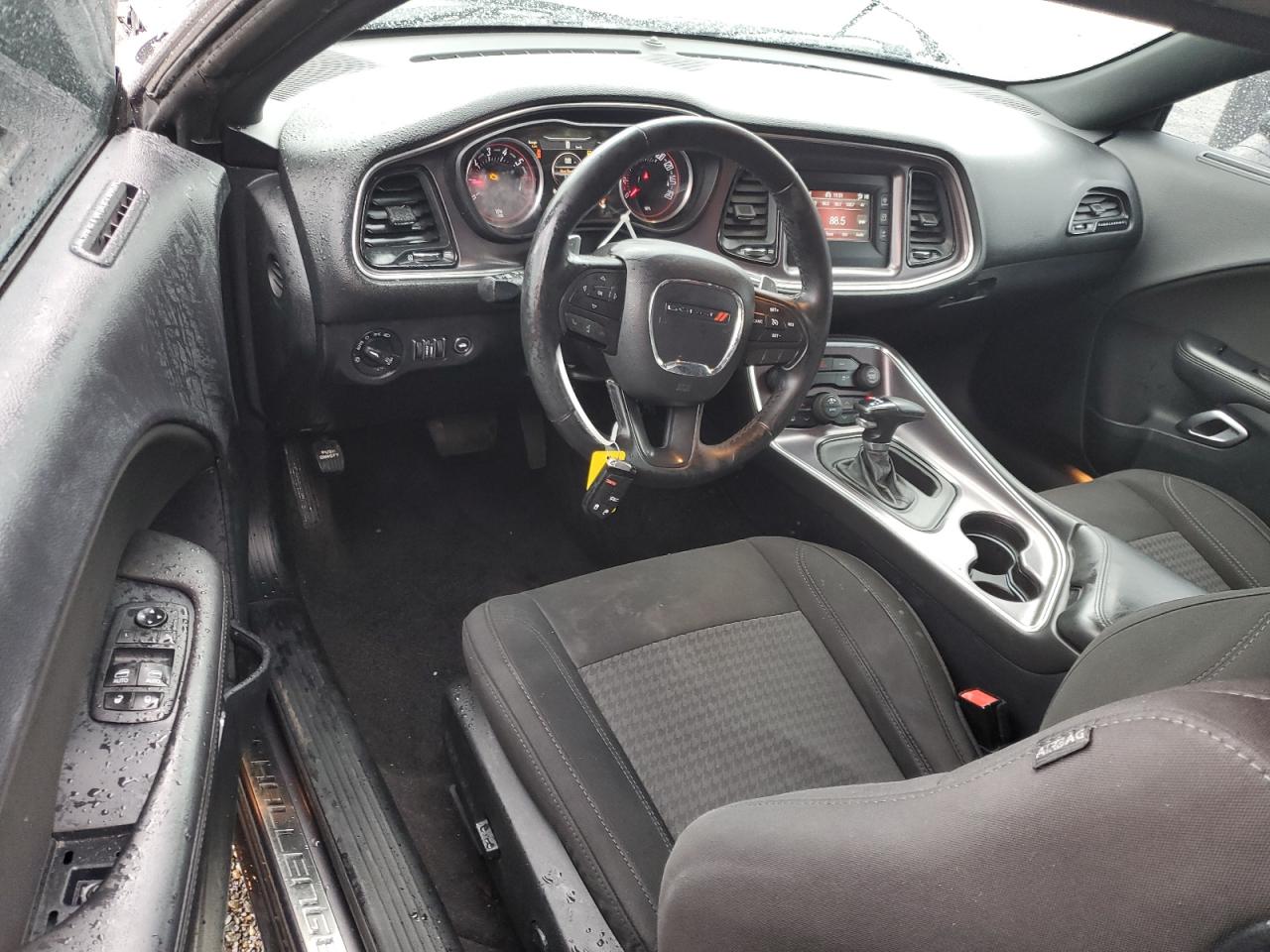 2016 Dodge Challenger - Image 8
