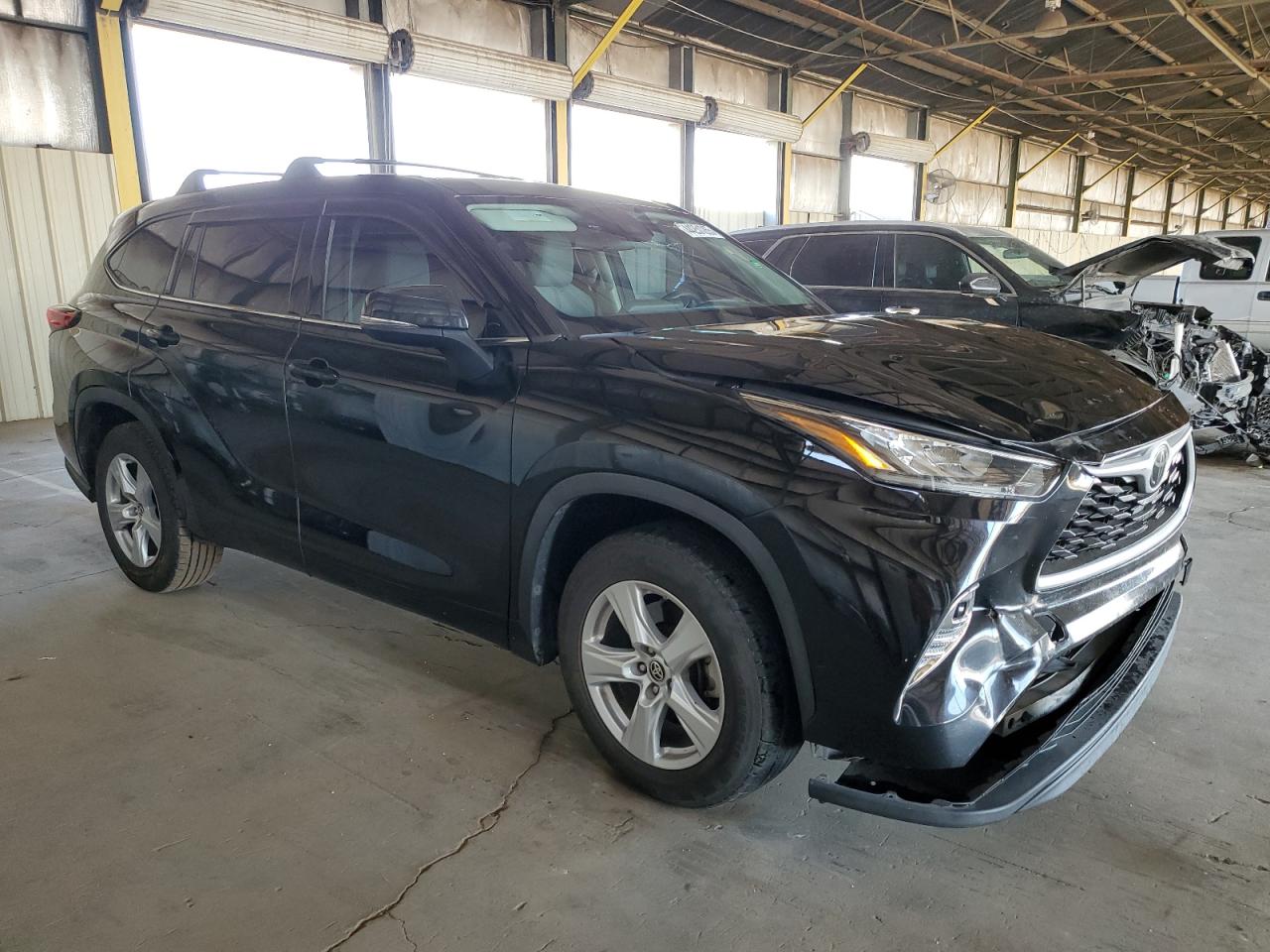 2020 Toyota Highlander - Image 4