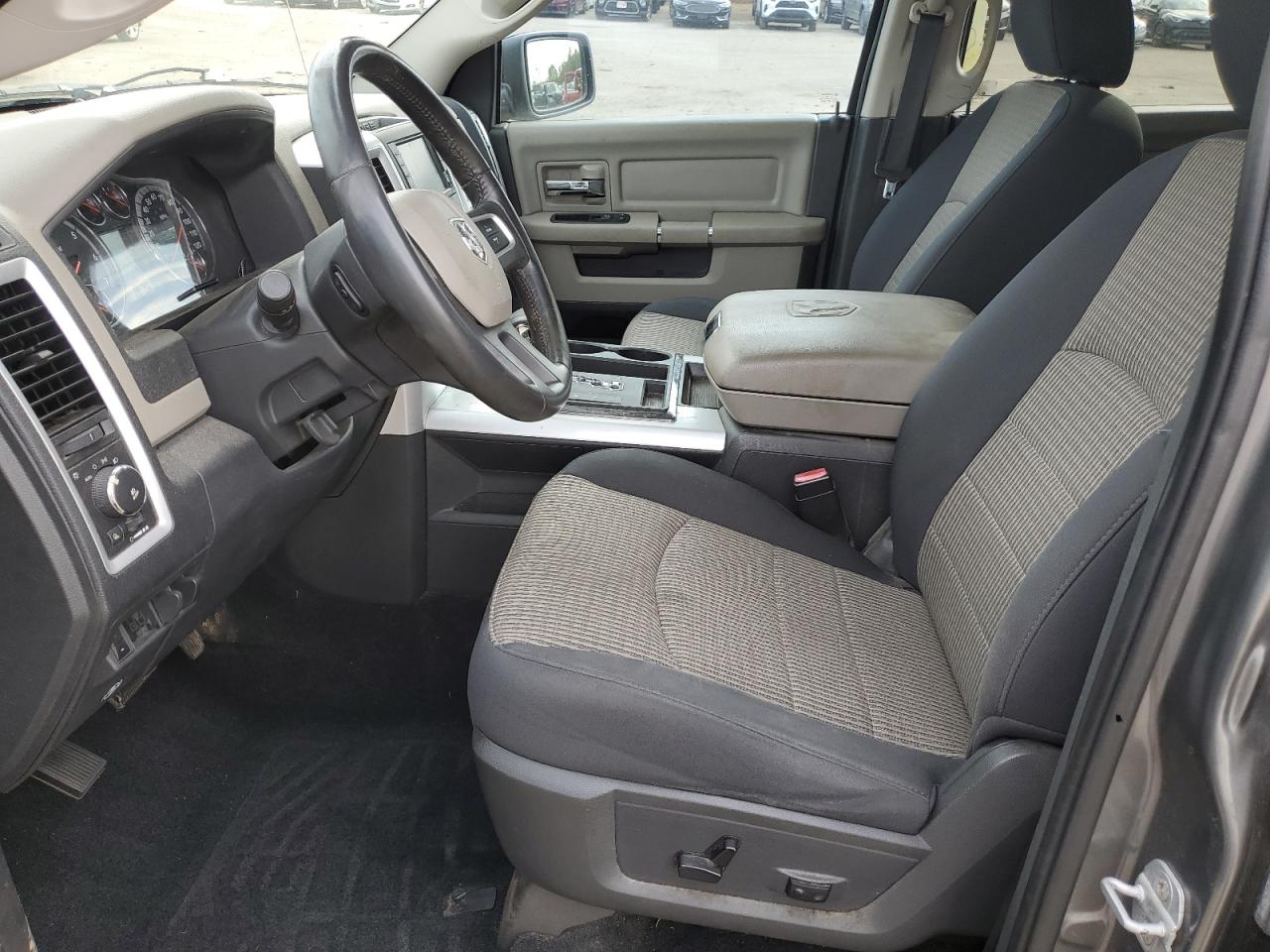 2011 Dodge RAM - Image 7