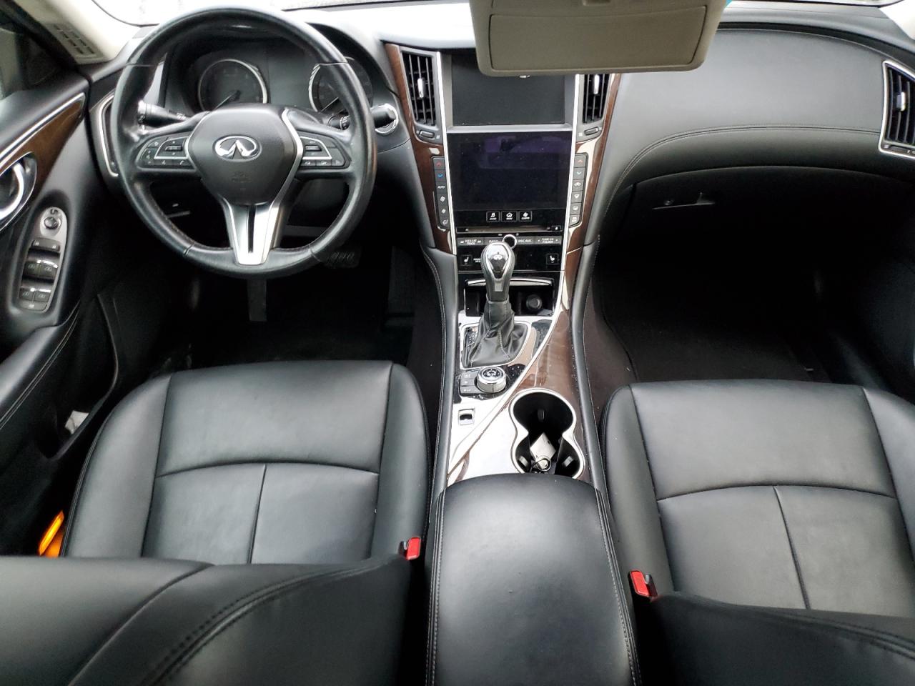 2018 Infiniti Q50 - Image 8