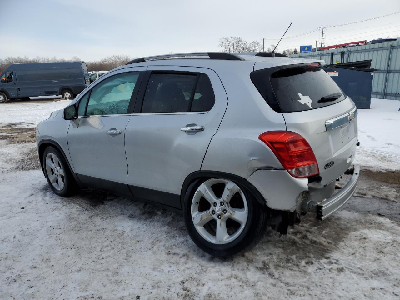 2015 Chevrolet Trax - Image 2