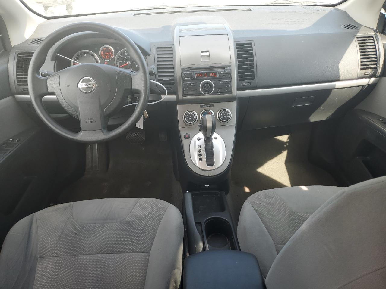 2010 Nissan Sentra - Image 8