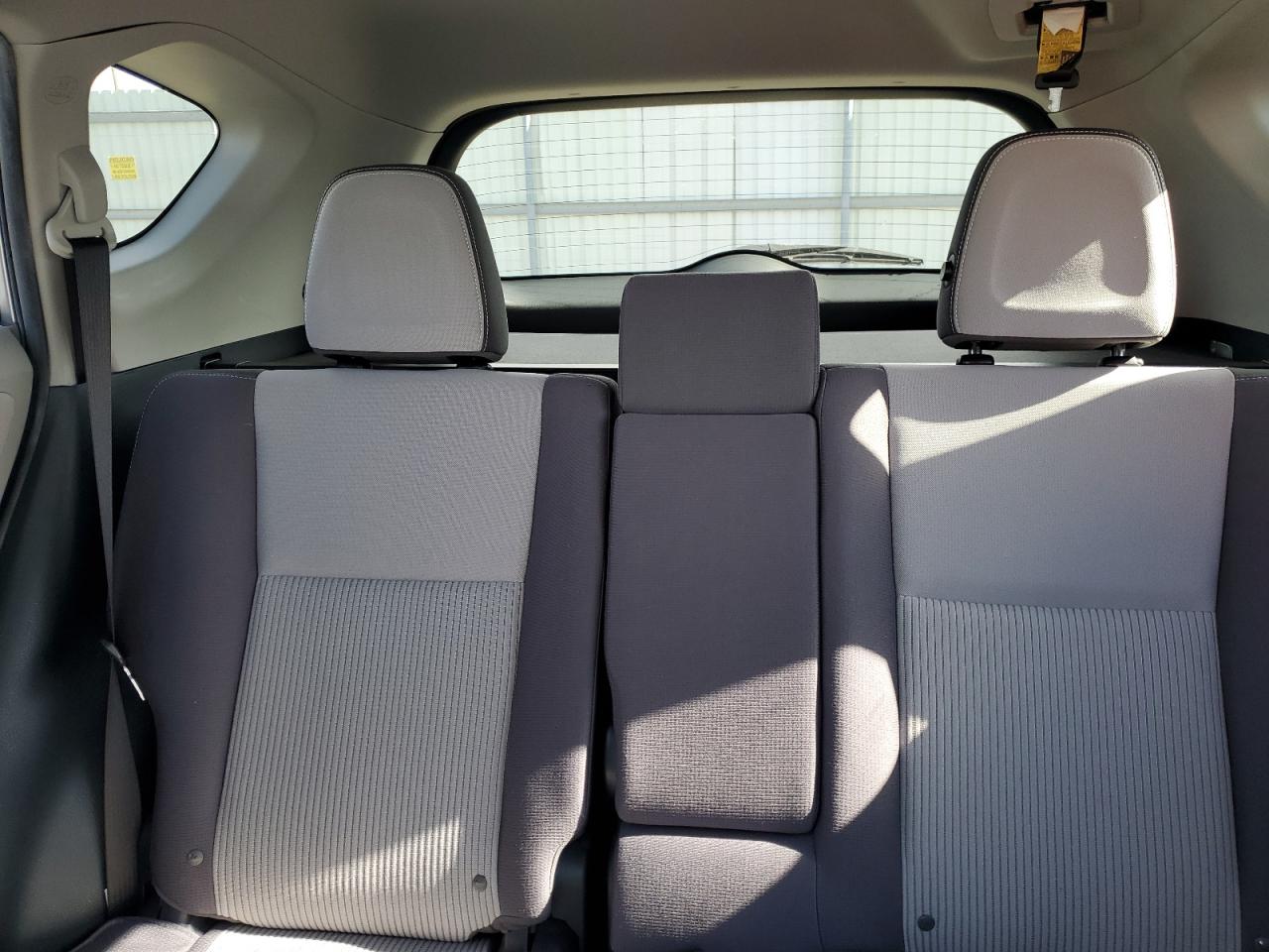 2013 Toyota RAV 4 - Image 10