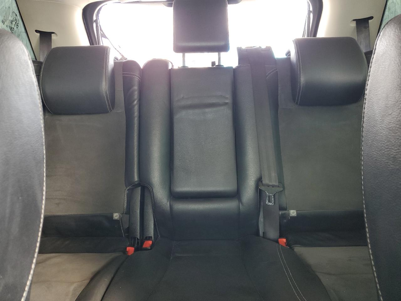 2011 Land Rover Range Rover - Image 10