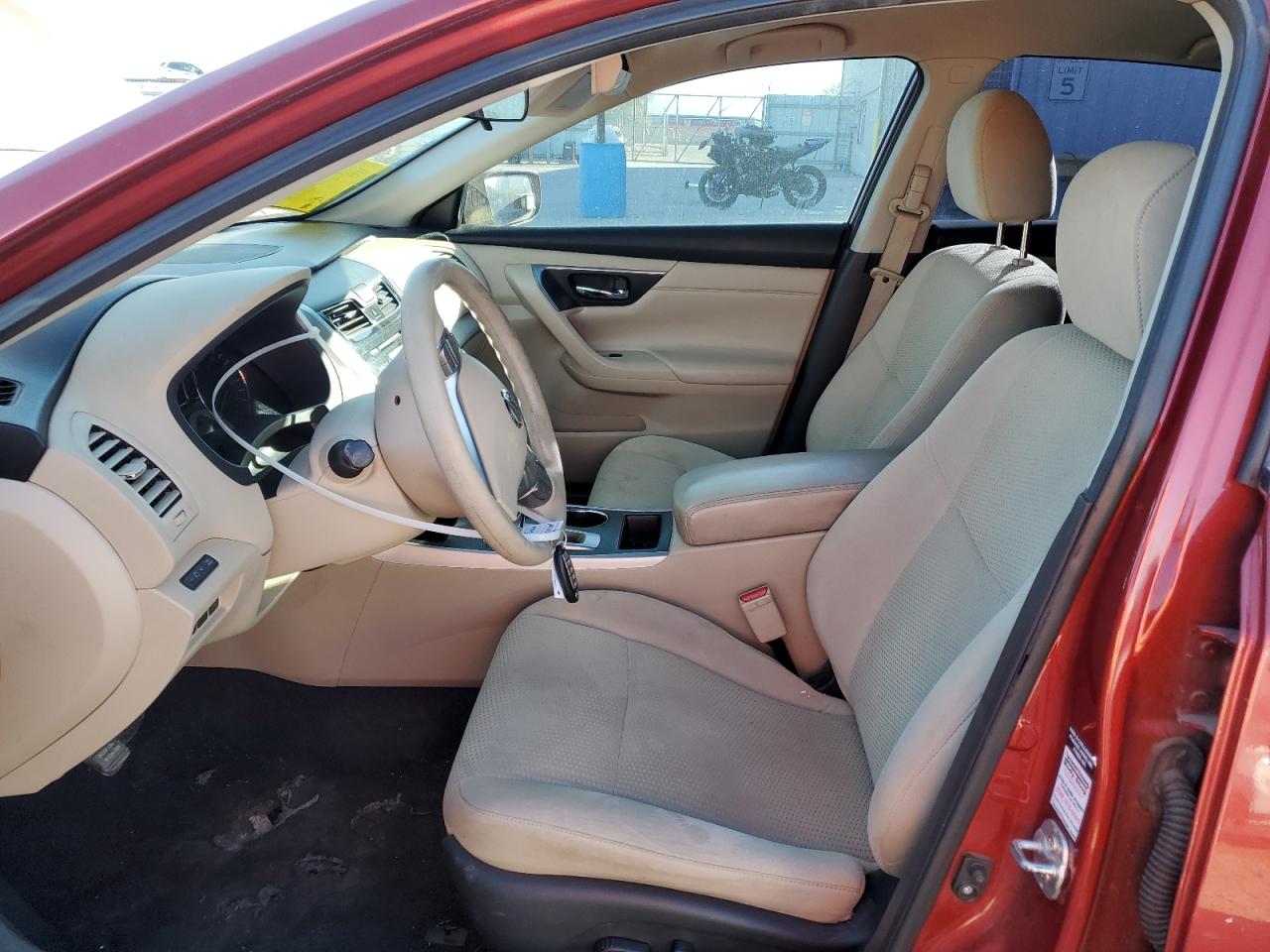 2015 Nissan Altima - Image 7