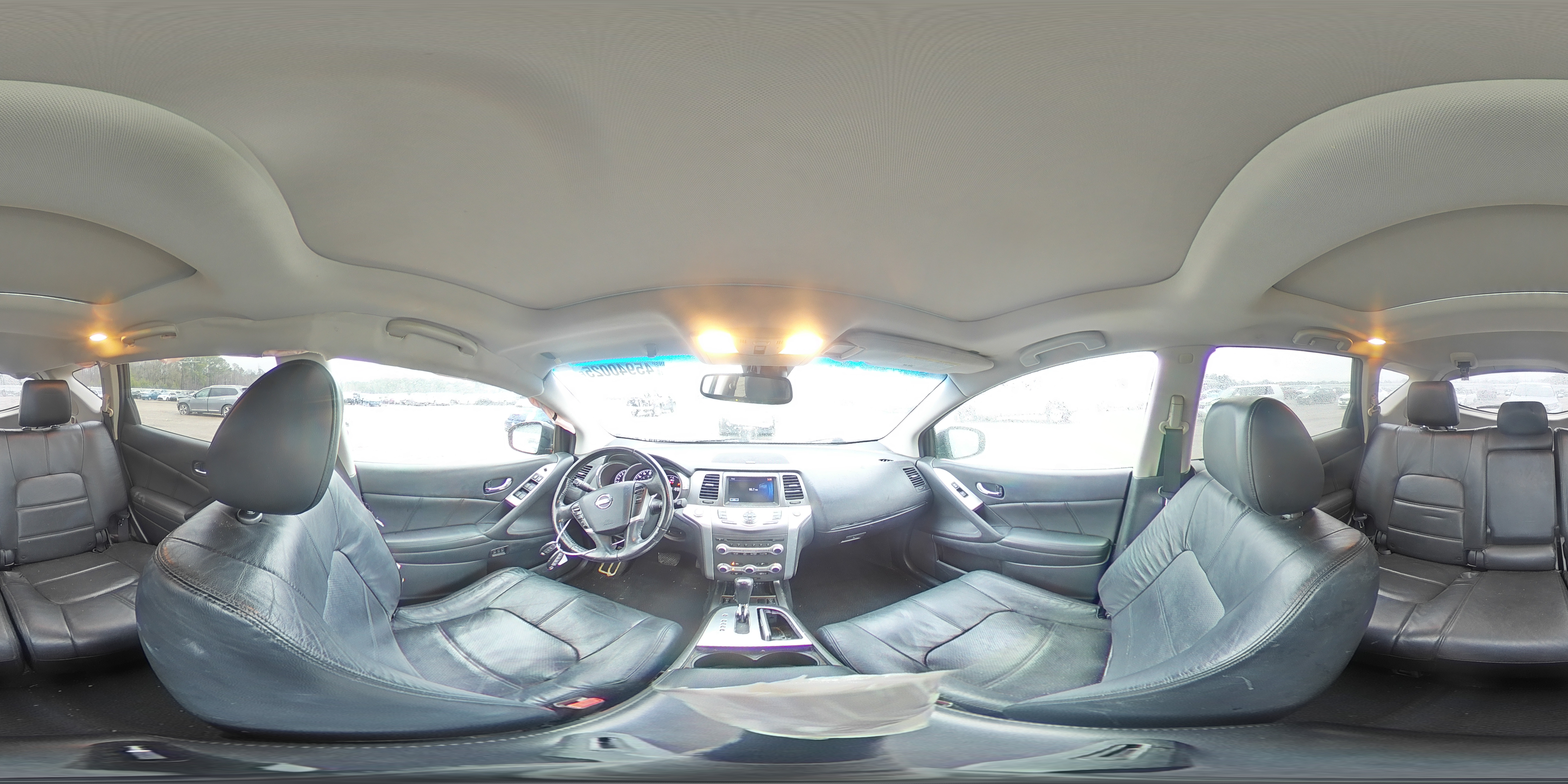 2011 Nissan Murano - Image 13