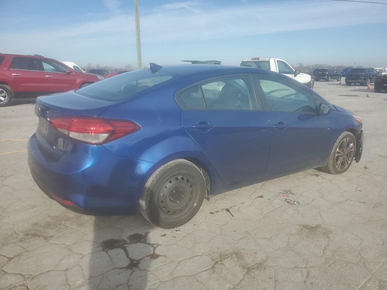 2017 Kia Forte - Image 3