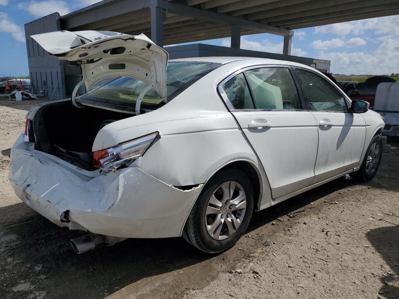 2008 Honda Accord - Image 3