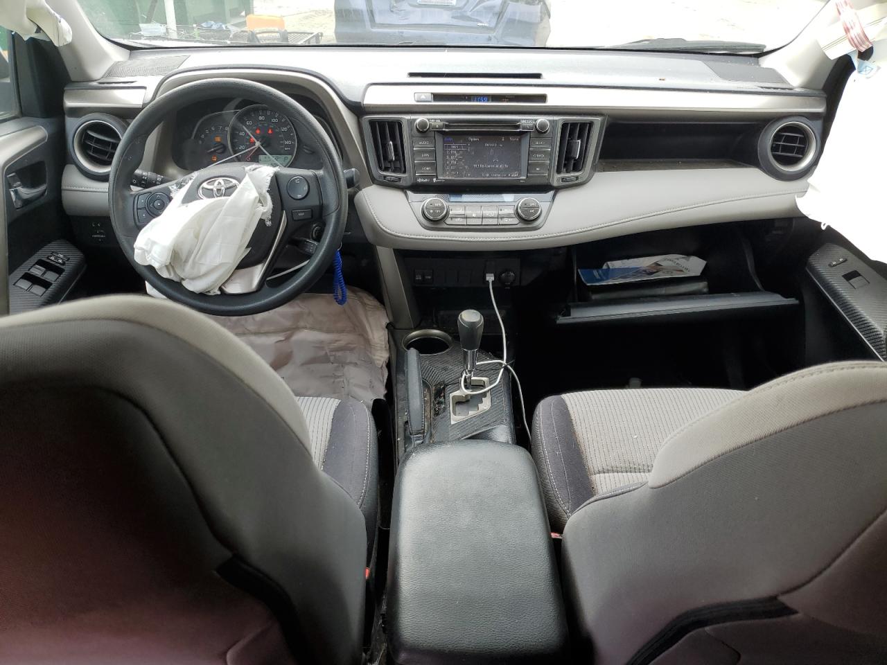 2014 Toyota RAV 4 - Image 8